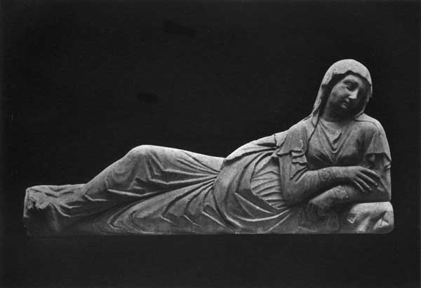 RECLINING FEMALE FIGURE FROM A TOMB



(After the School of Arnolfo di Lapo. Florence: Collection Bardini)